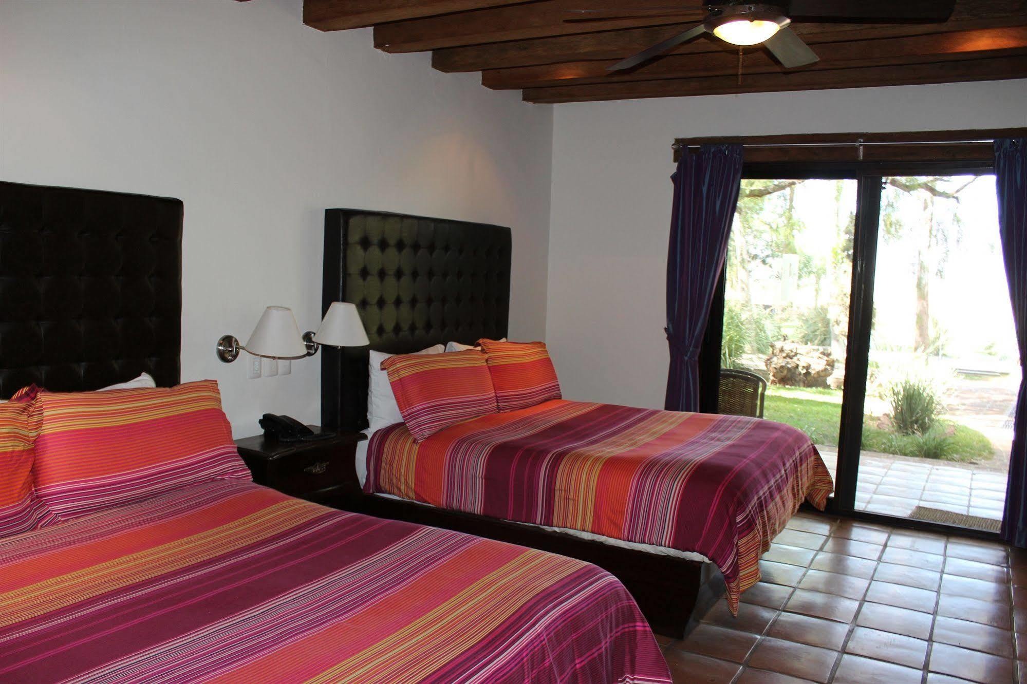 Quinta San Carlos San Pedro Tesistán Dış mekan fotoğraf